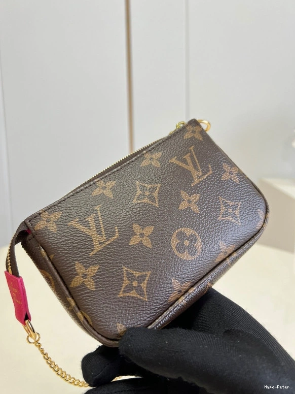 ACCESSOIRES VUITTON MINI LOUIS POCHETTE 0820